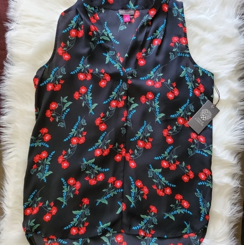 NWT VINCE CAMUTO V-Neck Blouse - Picture 1 of 5